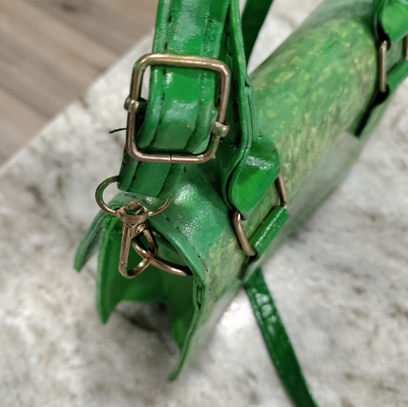 Fairy purse with flowery reveal tiny green handbag crossbody with handle 6x3x5 - Picture 12 of 14